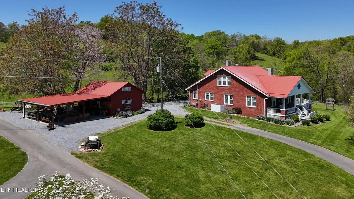 374 Sycamore Shoals Drive, Elizabethton, TN 37643 - #1