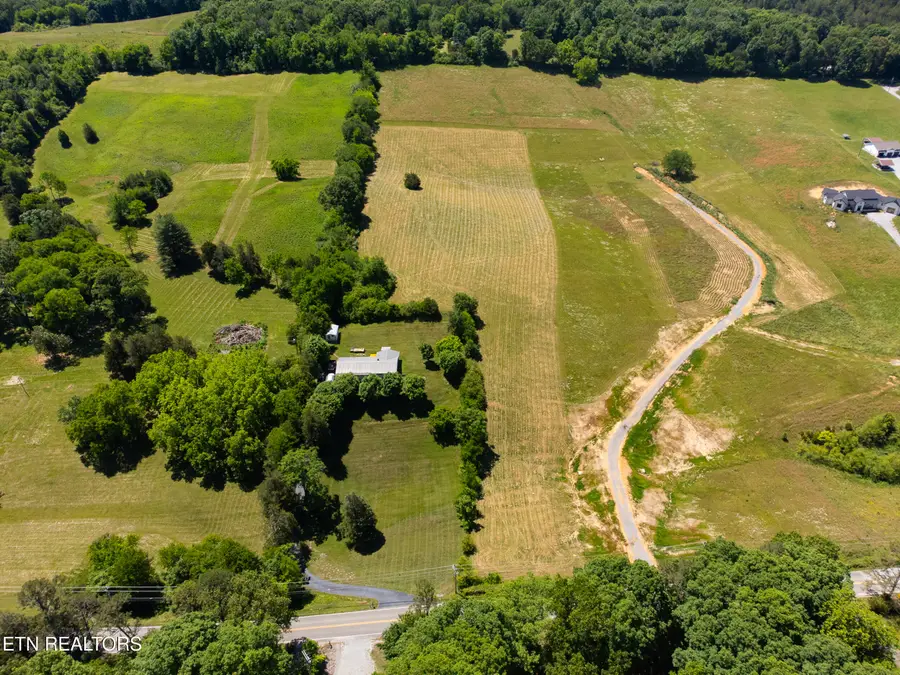4600 Vonore Rd, Loudon, TN 37774 - #3