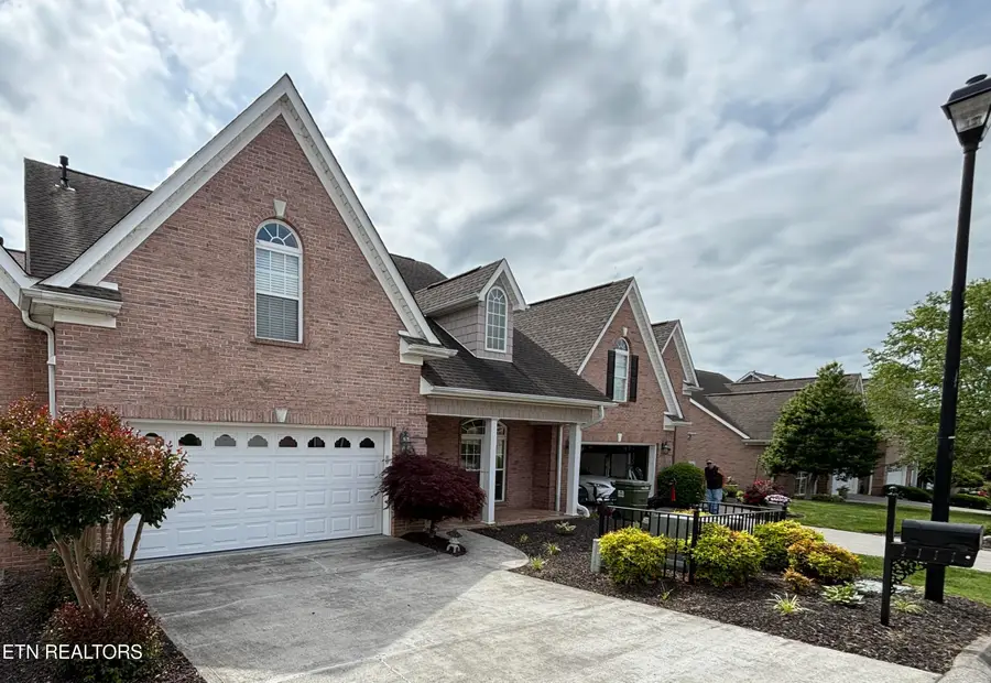 1111 Creekside Village Way, Seymour, TN 37865 - #2