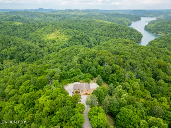 241 Hidden Cove Lane, Allons, TN 38541