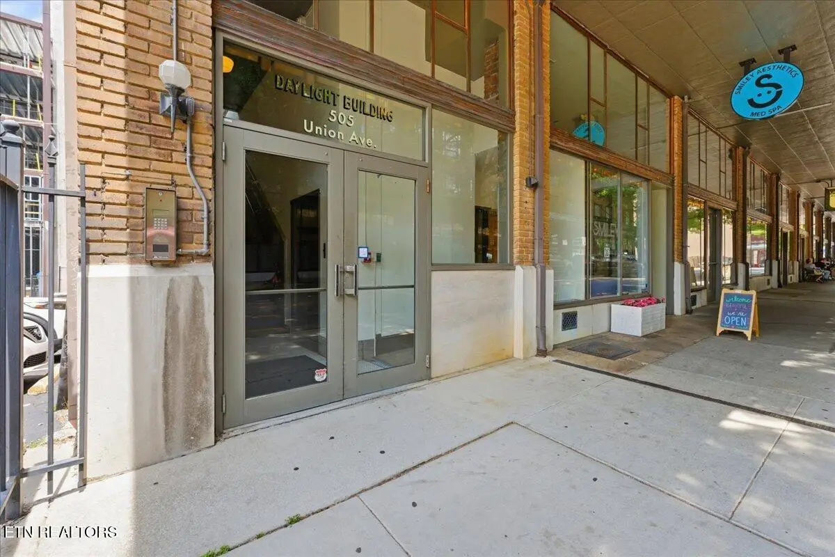 505 Union Ave #208, Knoxville, TN 37902 - #1