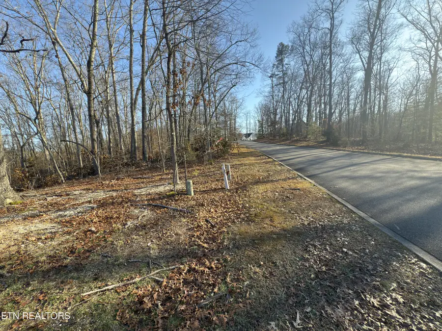 1014 Northbridge Close, Kingston, TN 37763 - #3