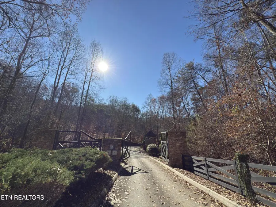 129 Highland Reserve Way, Kingston, TN 37763 - #2