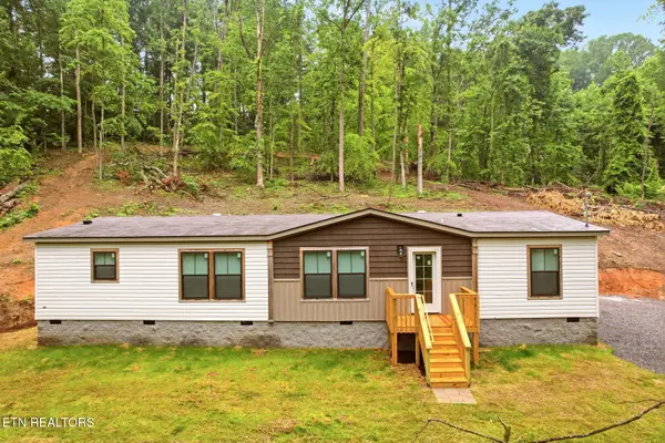 283 Farmer Hollow Rd, Clinton, TN 37716