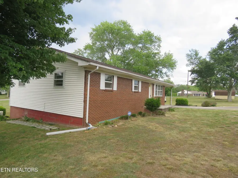 1007 Davenport Rd, Maryville, TN 37801 - #3