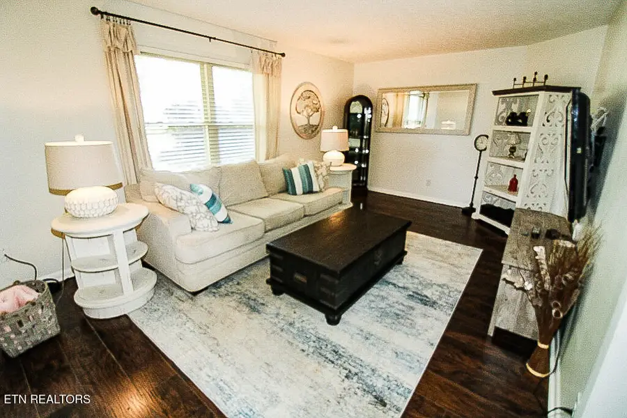 1721 Grenada Blvd, Knoxville, TN 37922 - #2