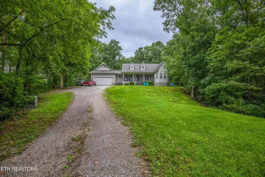 123 Southlake Drive, Kingston, TN 37763 - #2