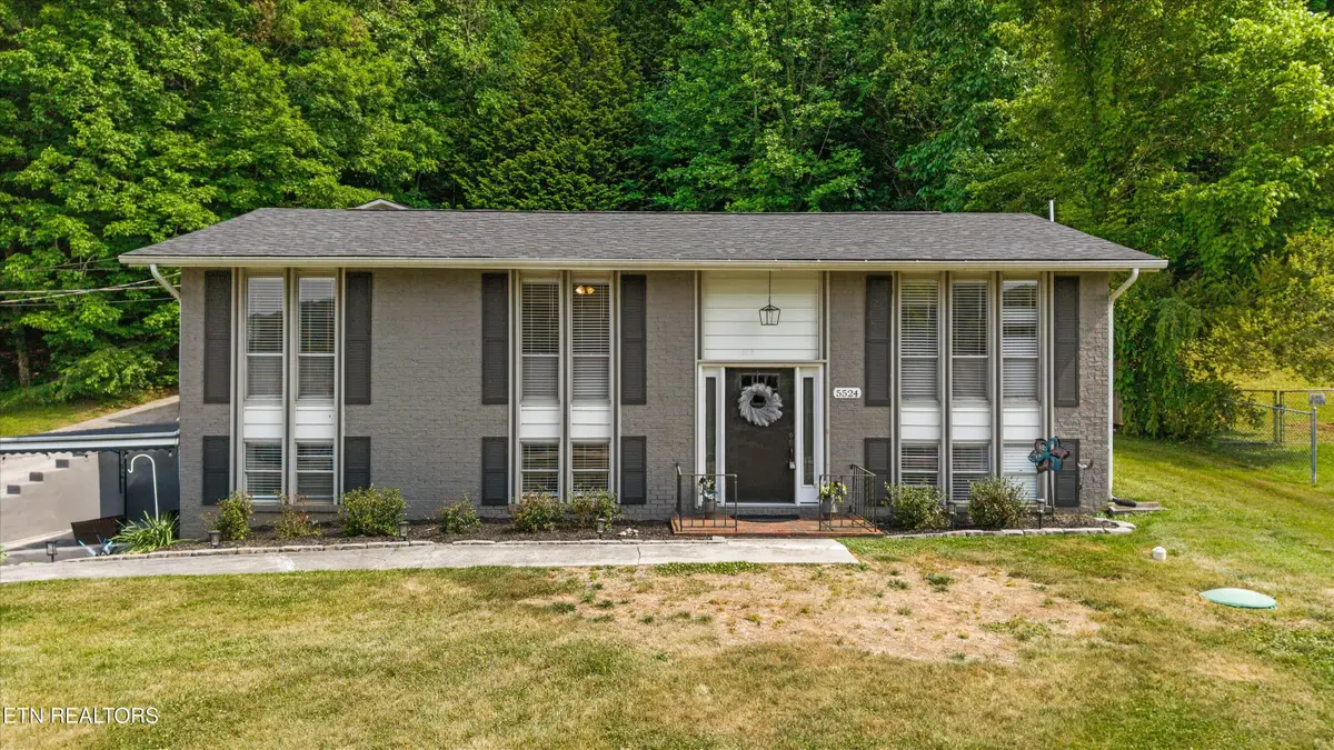 5524 Carter Rd, Knoxville, TN 37918 - #1