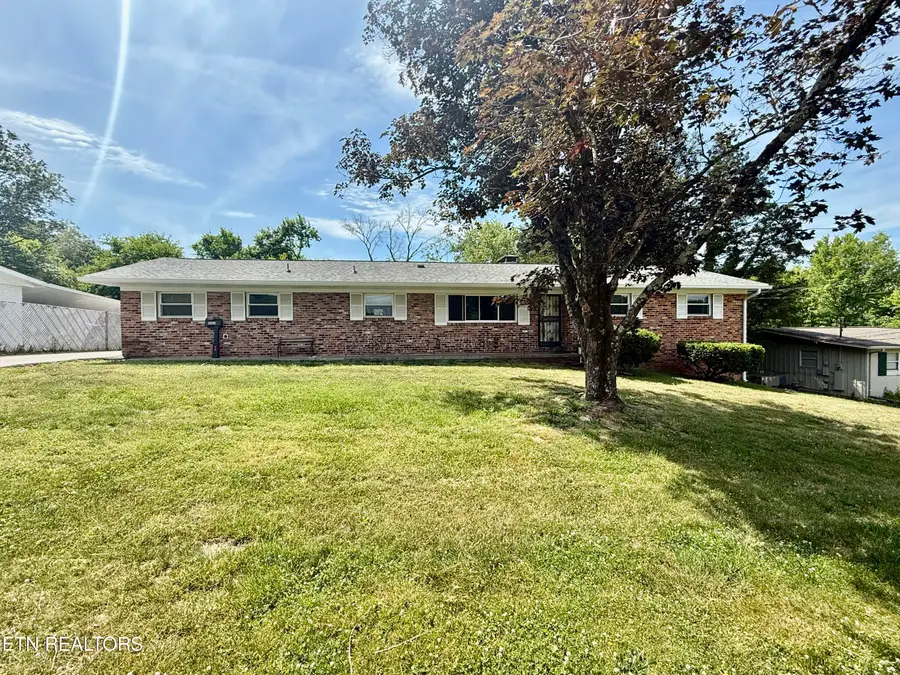 6124 Kirbury, Knoxville, TN 37909 - #2