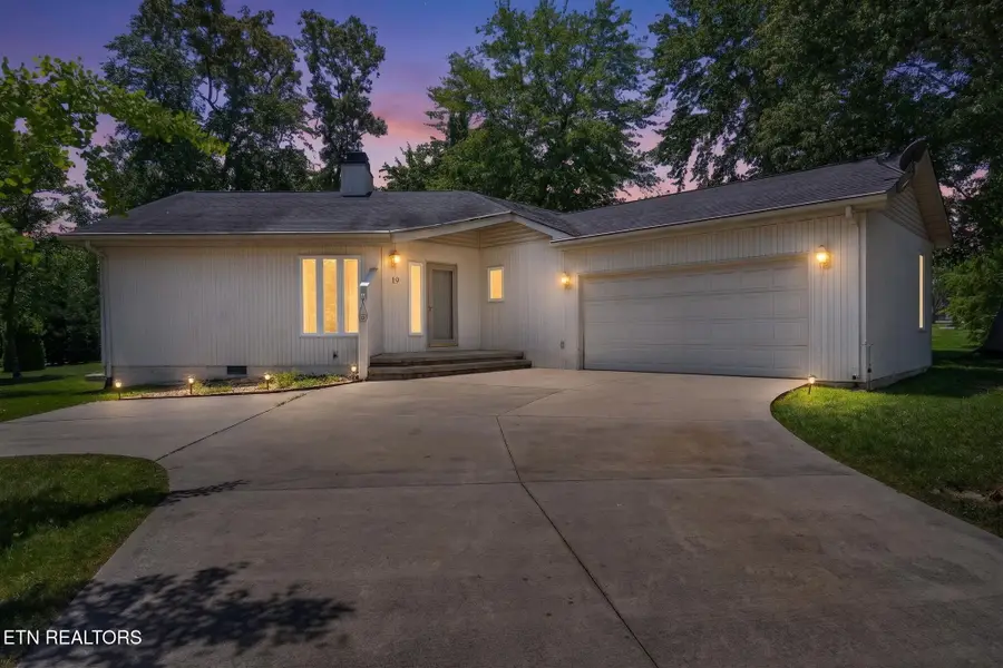 19 Thames Court, Crossville, TN 38558 - #2