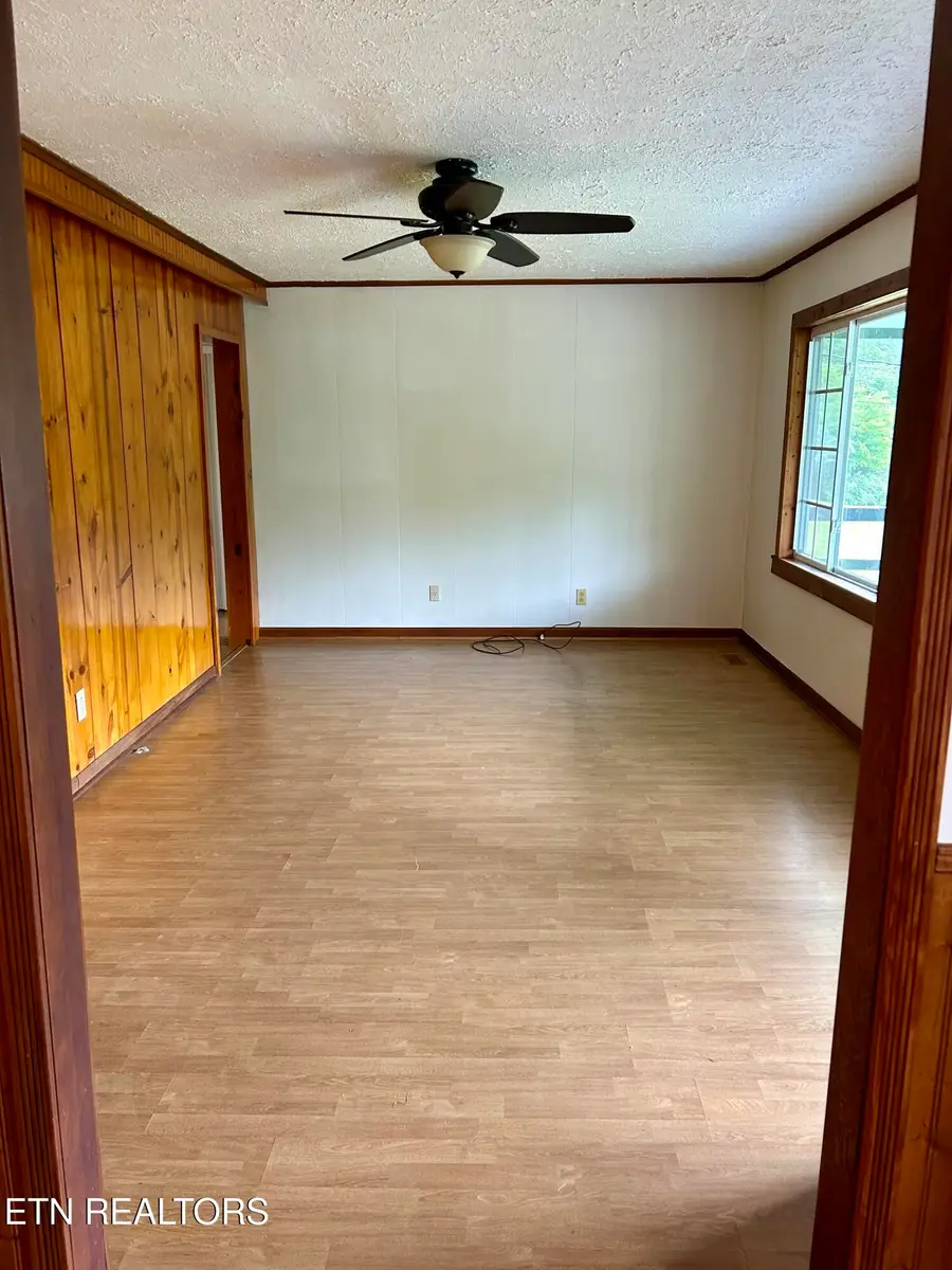 5872 New River Hwy, Briceville, TN 37710 - #3