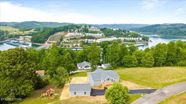 258 Sam Maria Way, LaFollette, TN 37766