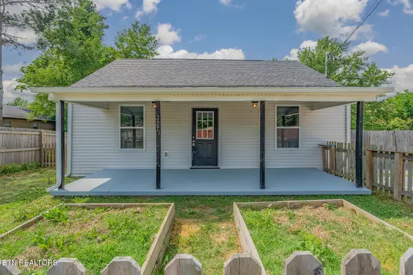 327 Rose St, Clinton, TN 37716