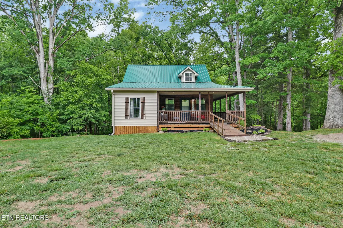 1421 Taylor Place Rd, Jamestown, TN 38556 - #1