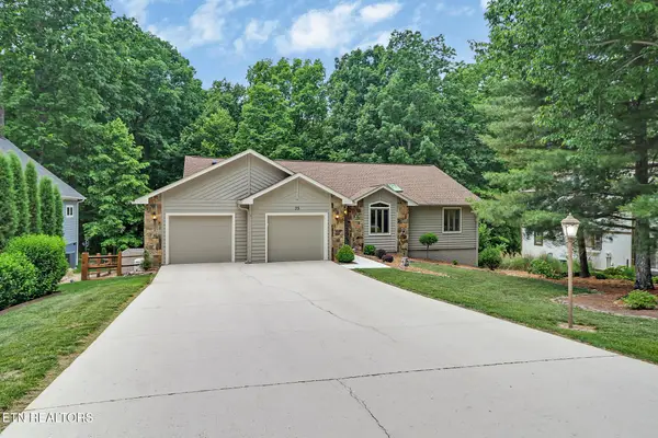 35 Pineridge Court, Crossville, TN 38558