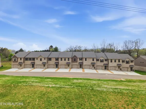 8950 Keenberg Lane, Knoxville, TN 37931