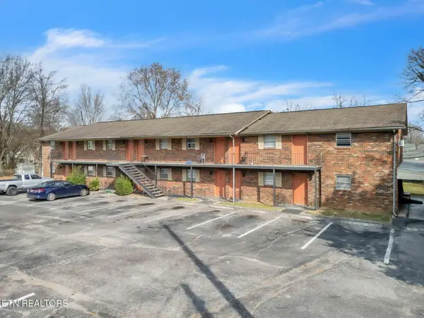 4700 Upchurch Rd, Knoxville, TN 37912