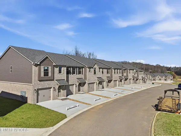 8942 Keenberg Lane #66, Knoxville, TN 37931