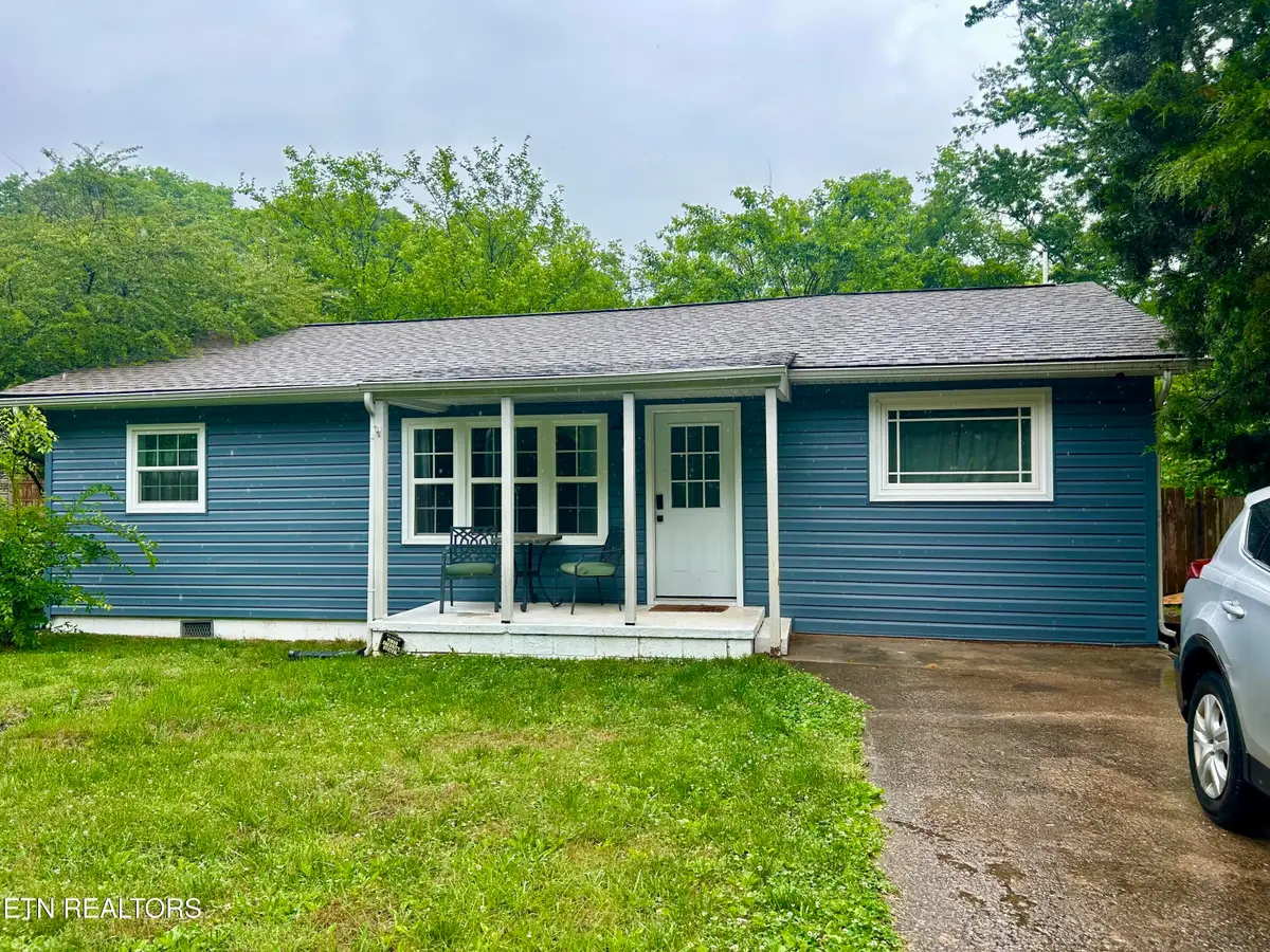 1020 Parish St, Knoxville, TN 37914 - #1