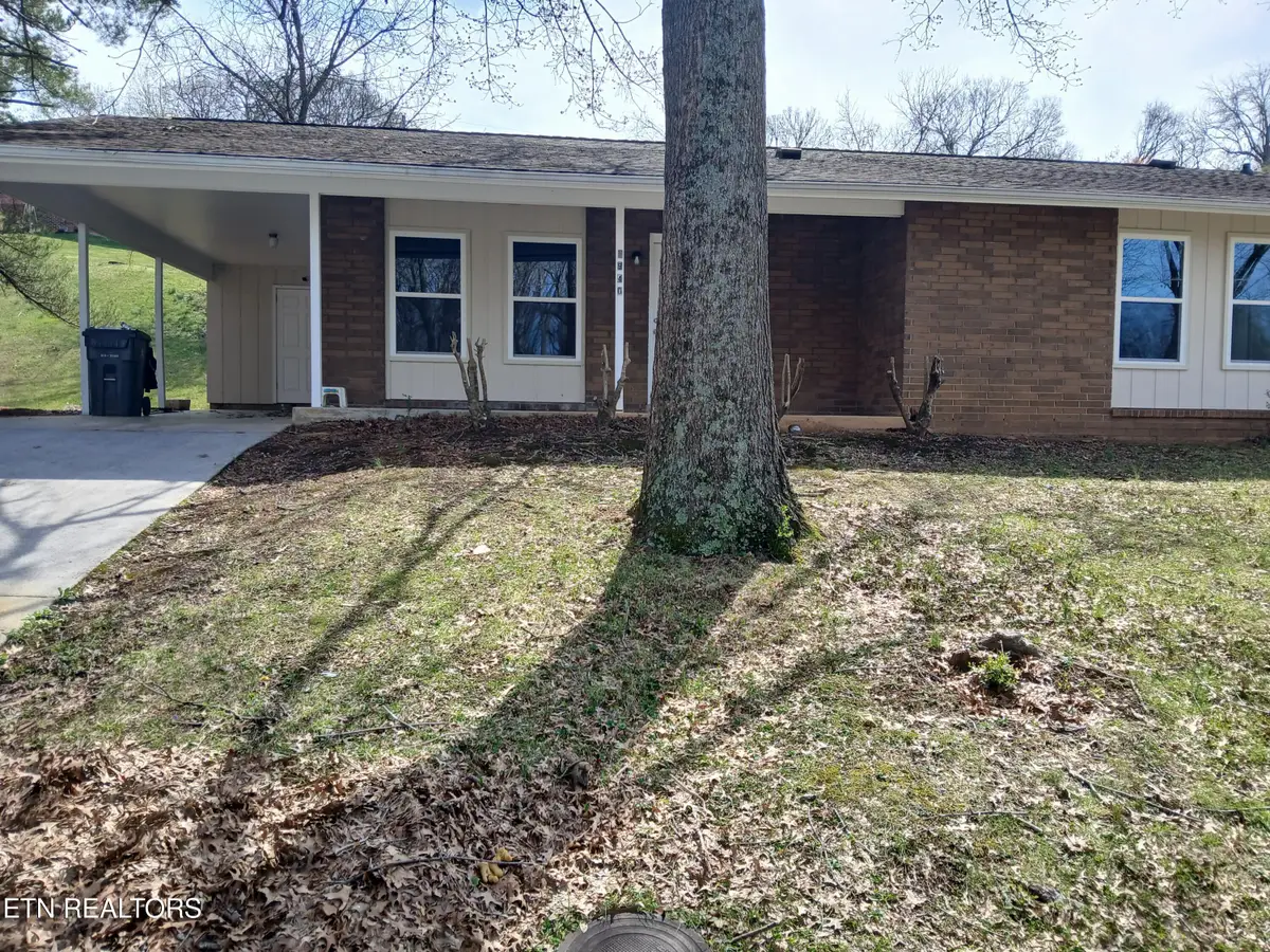 1940 Bethel Ave, Knoxville, TN 37915 - #1