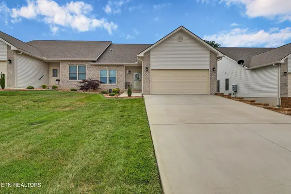 384 Woodgate Drive, Crossville, TN 38571