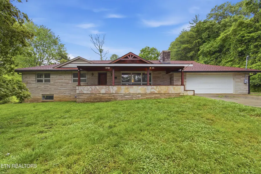 325 Vernal Drive, Harriman, TN 37748 - #3