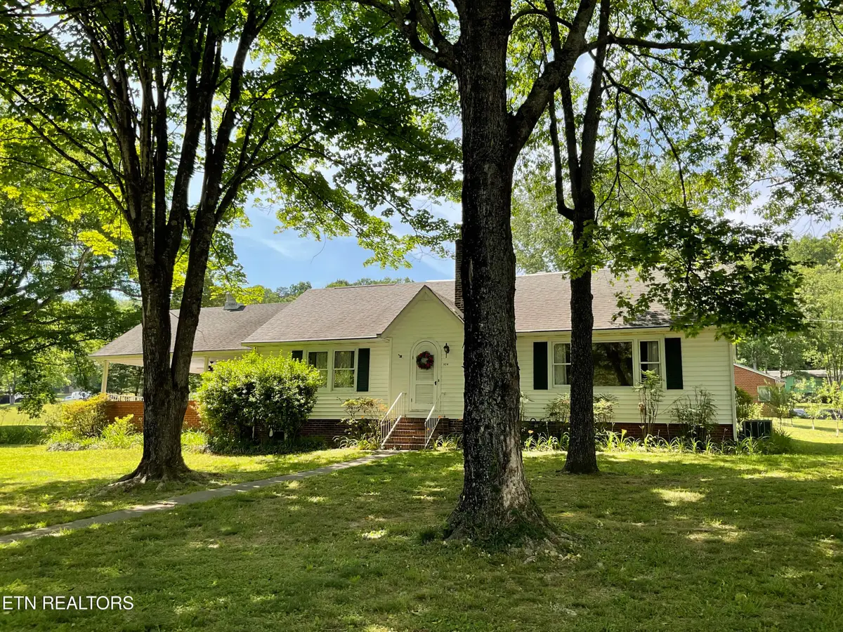 328 Ridgeview Drive, Clinton, TN 37716 - #1