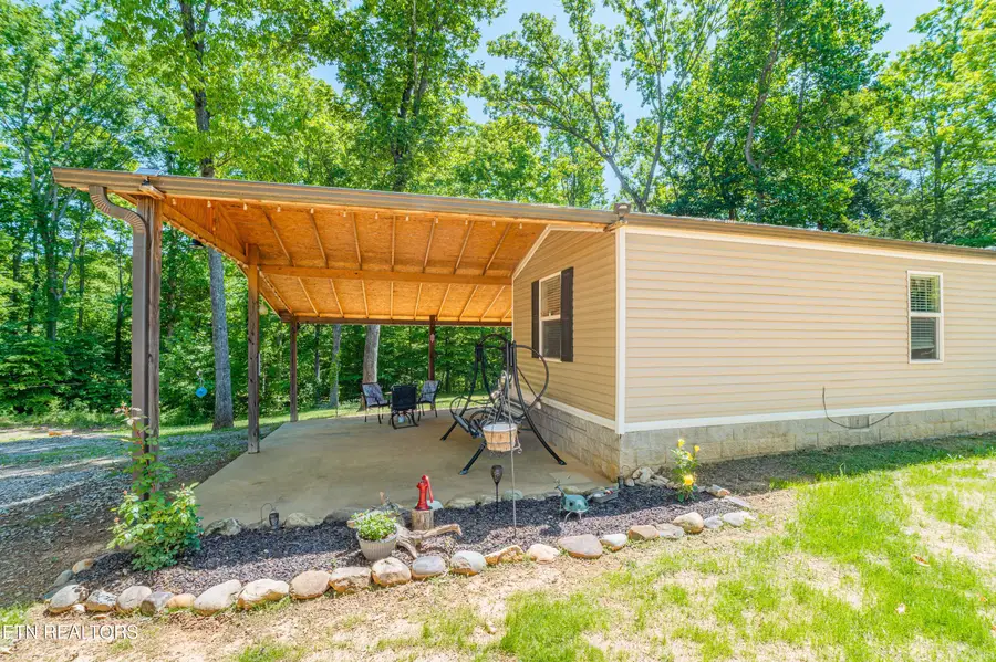 129 Smith Rd, Maryville, TN 37803 - #3