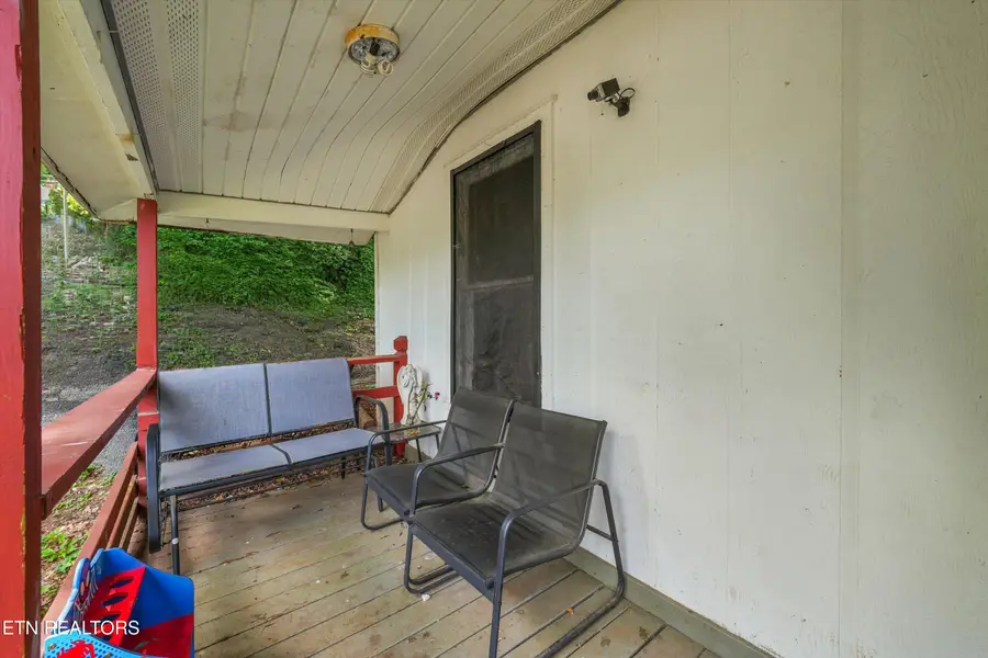 2401 Jones St, Knoxville, TN 37920 - #3