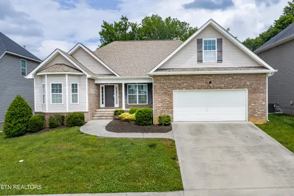 2642 Sweeping Rain Lane, Knoxville, TN 37931