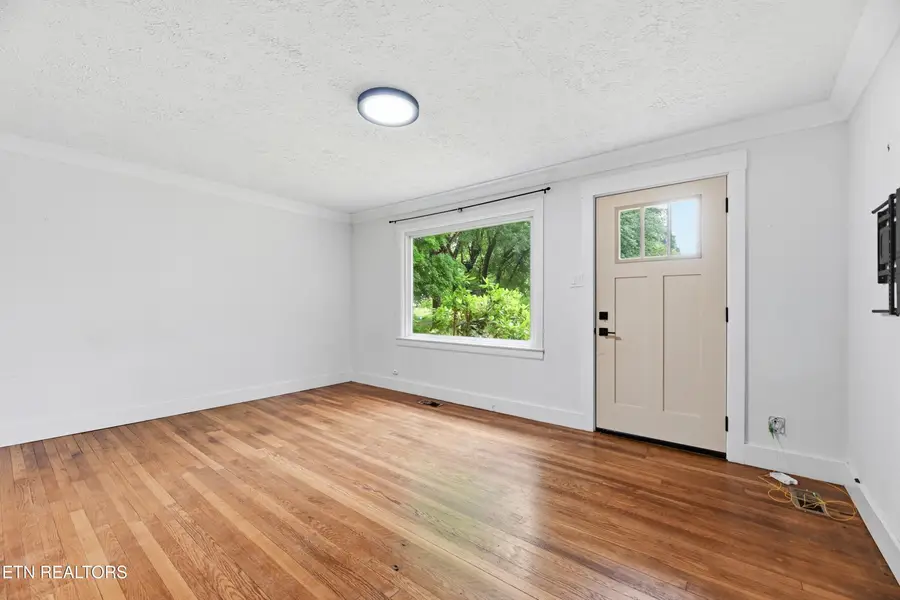 3530 Cunningham Rd, Knoxville, TN 37918 - #3