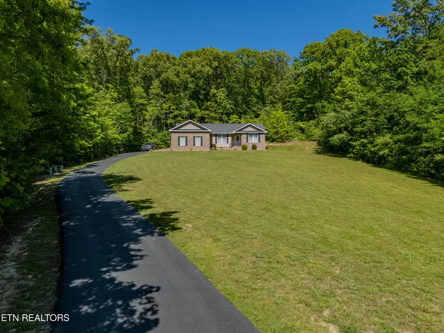 379 Hilltop Drive, Crossville, TN 38555 - #3