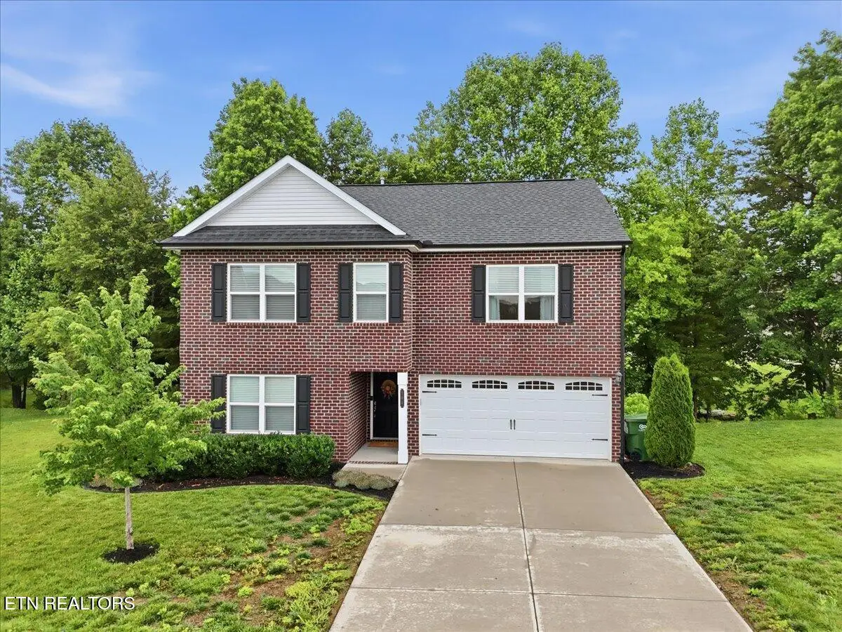 706 Sandpiper St, Maryville, TN 37801 - #1