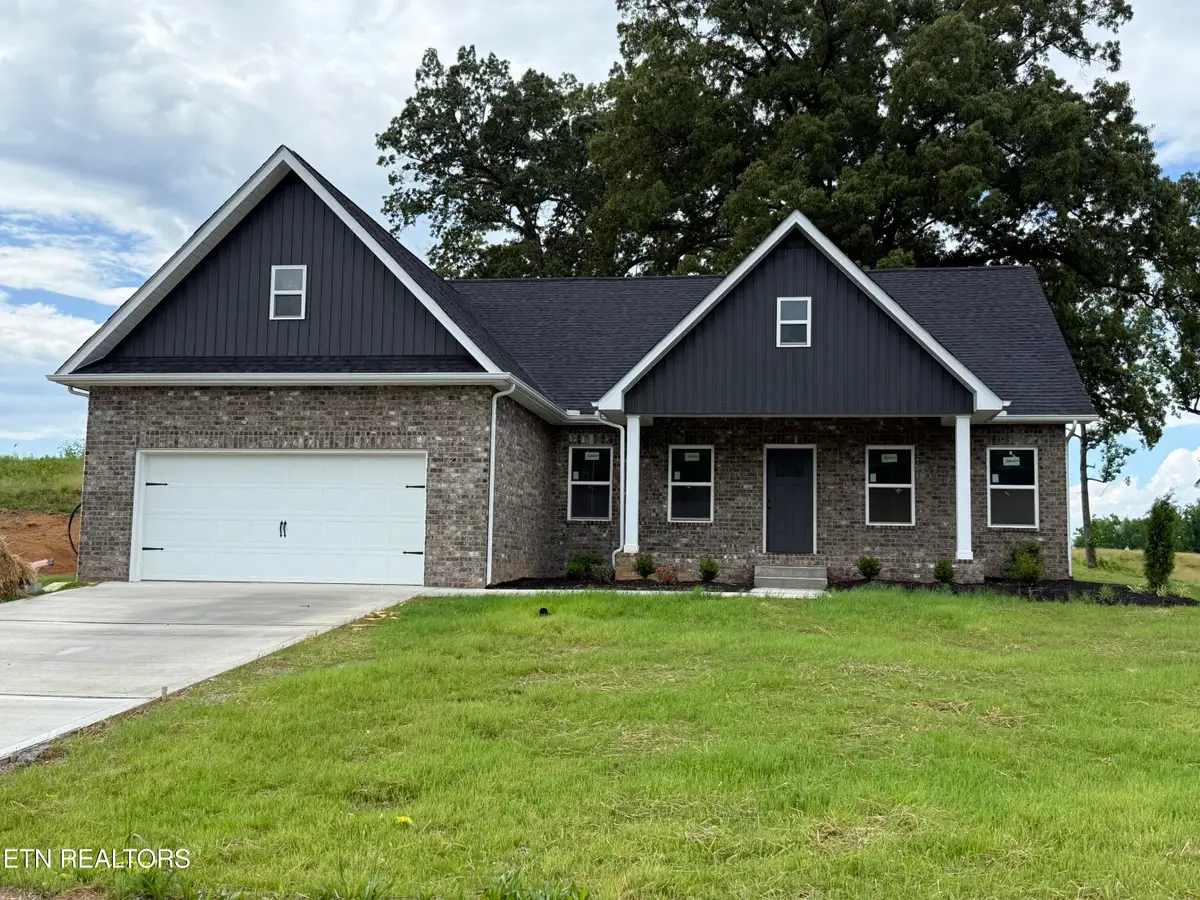 217 Mossy Rock Rd, Clinton, TN 37716 - #1