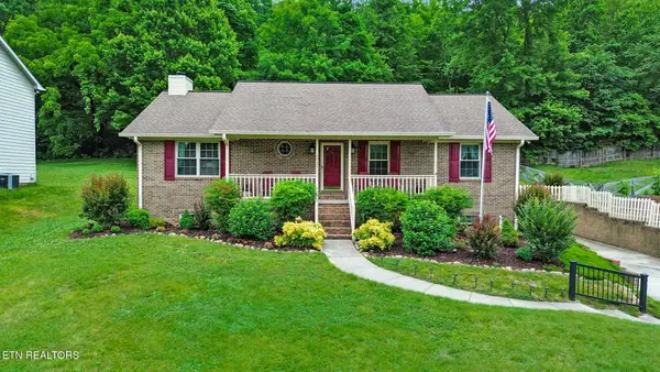 6911 Lindal Rd, Knoxville, TN 37931