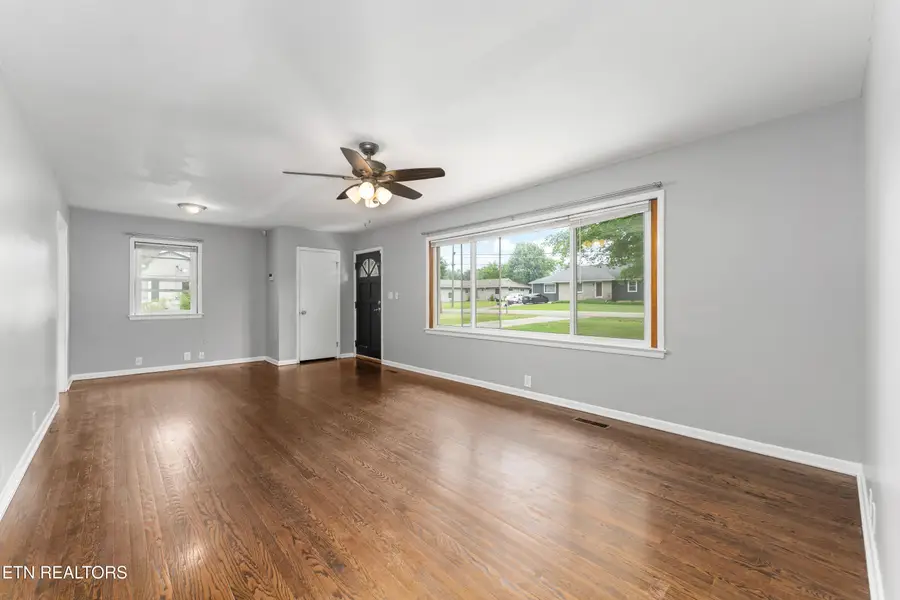 5609 Wil Loyd Drive, Knoxville, TN 37912 - #3