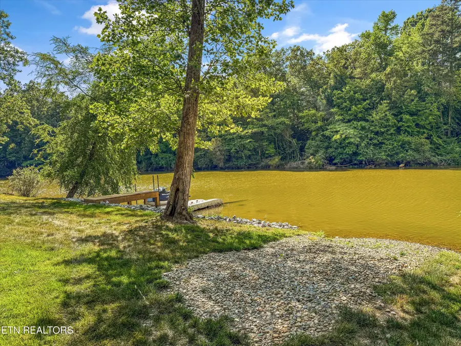 2533 Woodland Reserve Lane, Knoxville, TN 37919 - #2