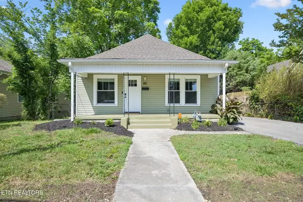 2502 Harvey St, Knoxville, TN 37917