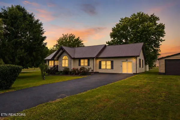 120 Oscar Lane, Speedwell, TN 37870