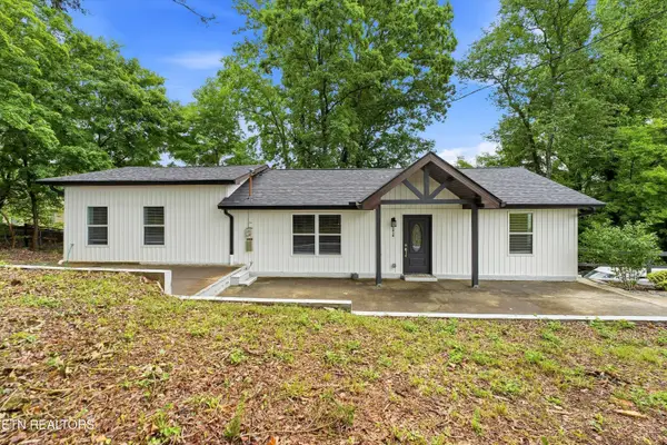 3410 Solway Rd, Knoxville, TN 37931