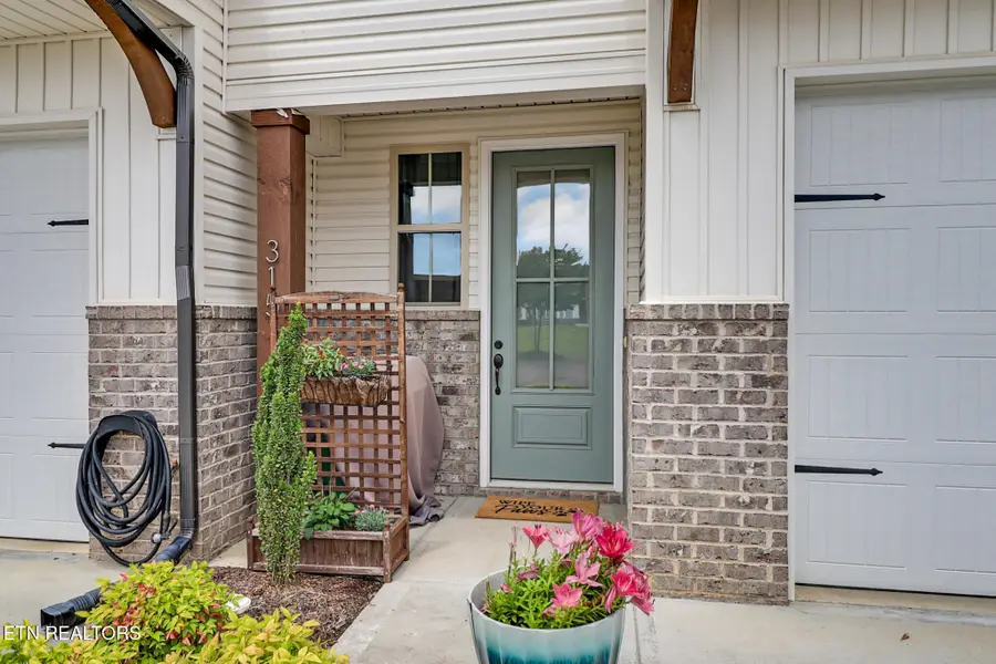 315 Harper Village Way, Lenoir City, TN 37771 - #2