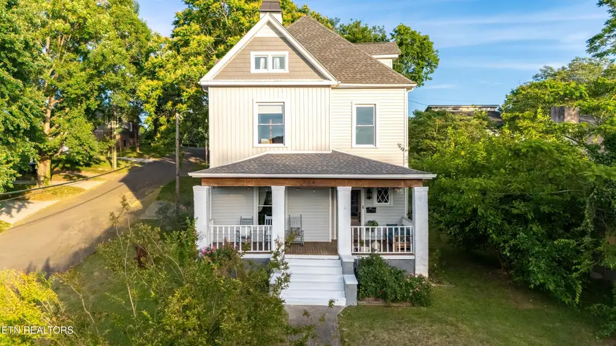 134 E Columbia Ave, Knoxville, TN 37917 - #2
