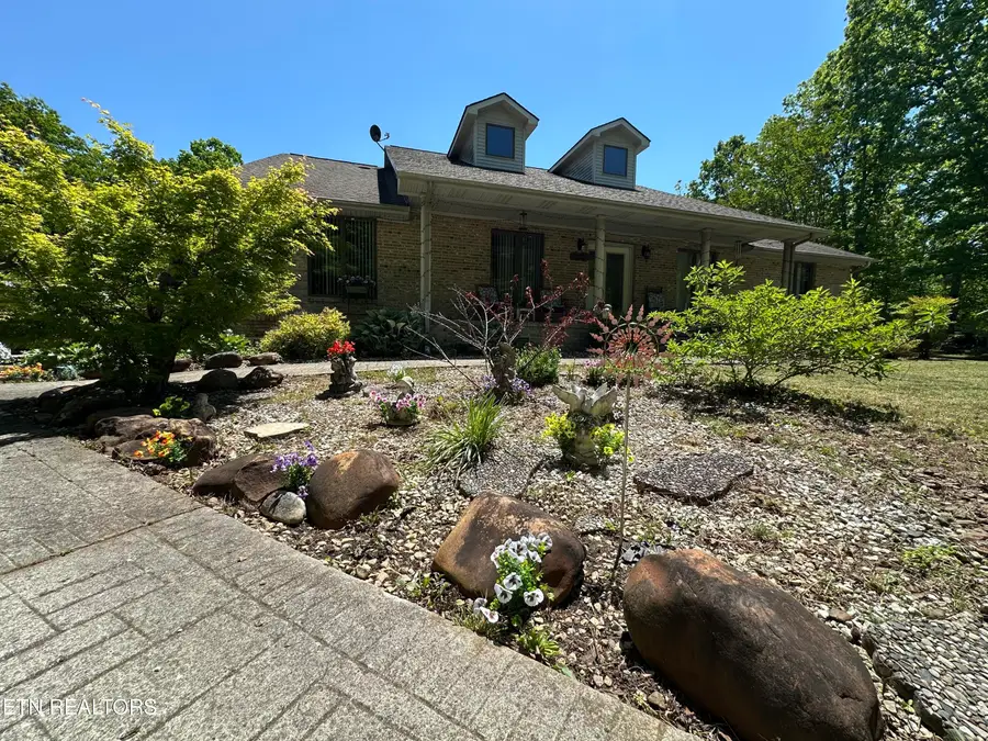 3643 S York Hwy, Jamestown, TN 38556 - #3