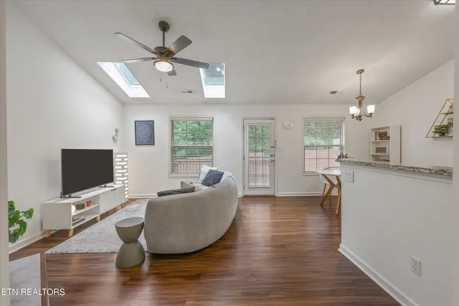 1847 Elmhurst Way, Knoxville, TN 37923 - #3