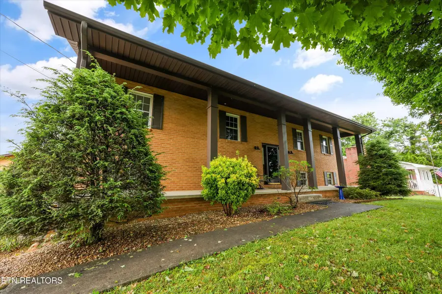 306 Swanee Drive, Maryville, TN 37804 - #2