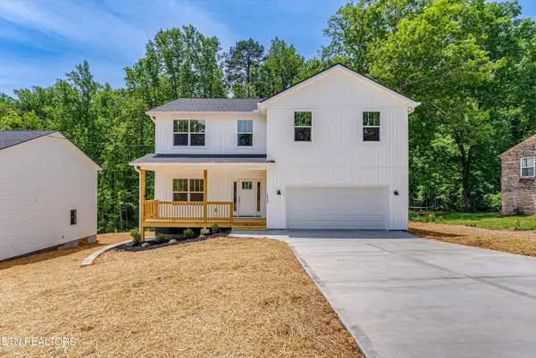 1820 Fenwood Drive, Knoxville, TN 37918