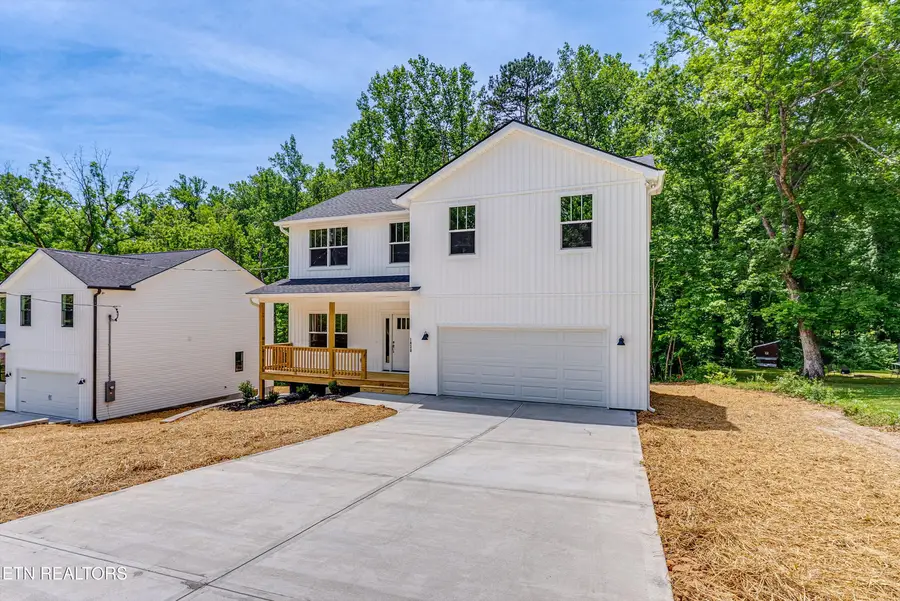 1820 Fenwood Drive, Knoxville, TN 37918 - #2