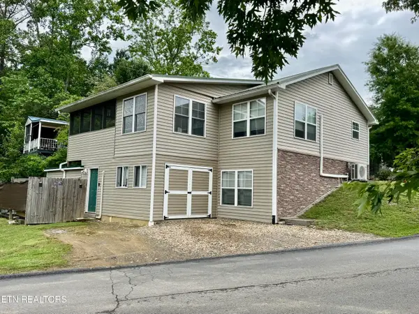 401 Mountain Thrush Drive, Townsend, TN 37882