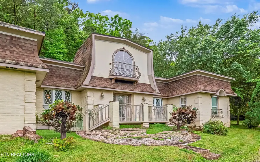 130 Old Knoxville Hwy, Oliver Springs, TN 37840 - #2