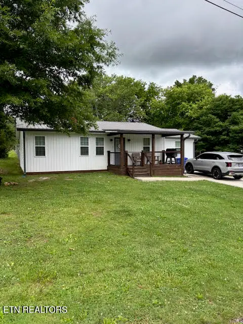 409 Greenwood Circle, Madisonville, TN 37354